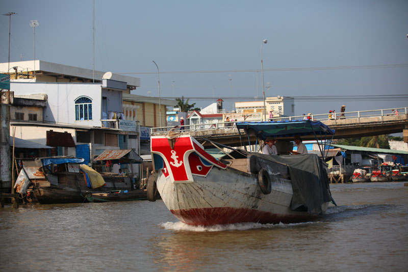 CaiRang floating market